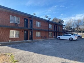 Building Photo - 161 S Magnolia St