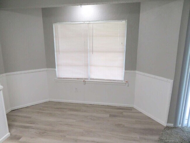 Foto del edificio - Unwind in spacious 3-bedroom, 2-bathroom home!