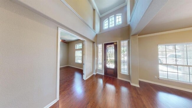 Building Photo - 5705 Lipan Apache Bend