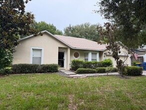 Building Photo - 1121 Blackjack Ridge St