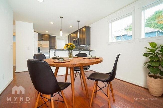 Foto del edificio - 314 25th Ave S