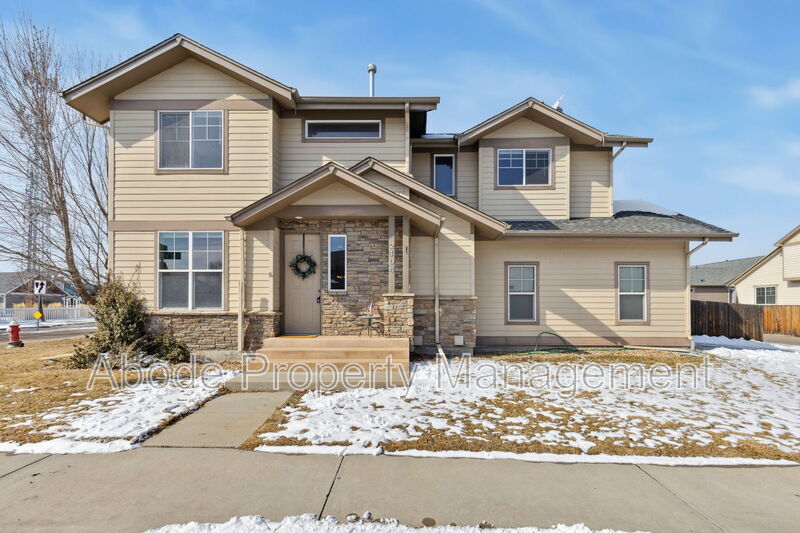 Foto principal - 2104 18th Ave