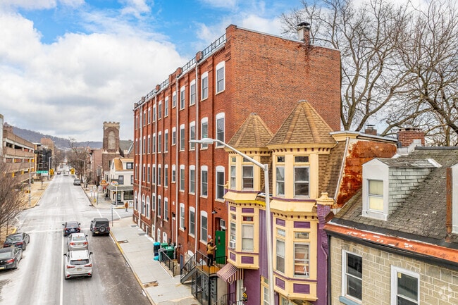 Property - Franklin St. East - Reading Lofts