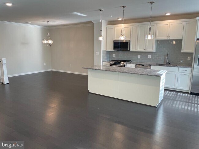 Foto del edificio - 23275 Milltown Knoll Square