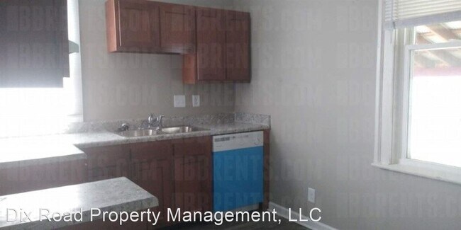 Foto del edificio - 2 br, 1 bath House - 626 Weller Avenue,