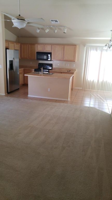 Foto principal - 16620 S 48th St