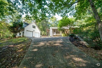 Building Photo - 2138 Crippled Oak Trail