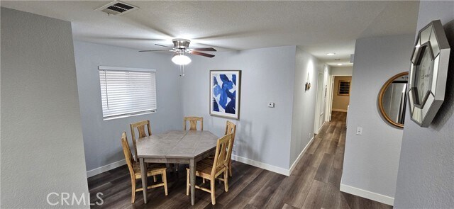 Foto del edificio - 4817 E Ocean Blvd