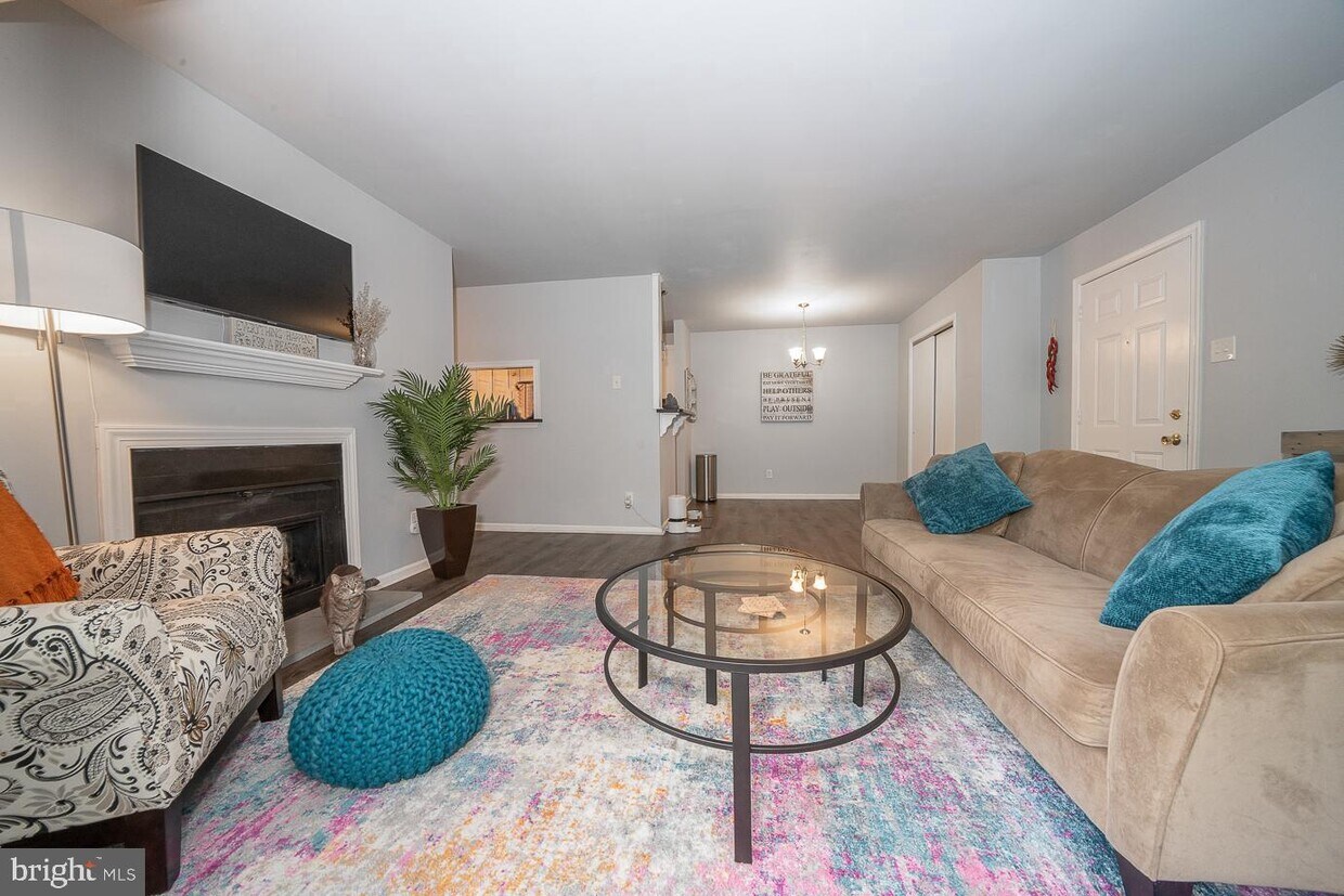 Foto principal - 55 Le Forge Ct