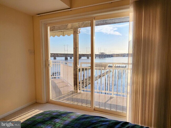 Foto del edificio - 4 Owens Landing Ct