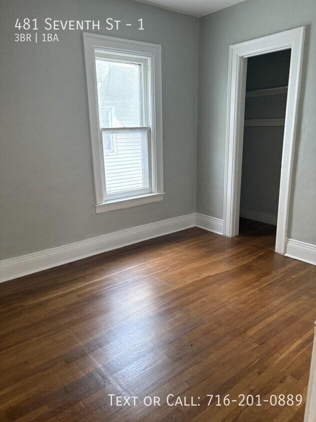 Foto del edificio - 481 Seventh St-1
