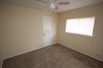 Building Photo - 24002 Silversmith Ln