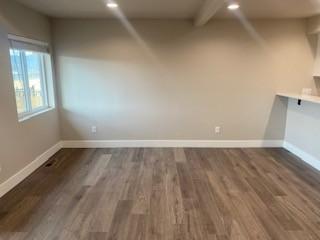 Building Photo - 4455-B Deveraux Place