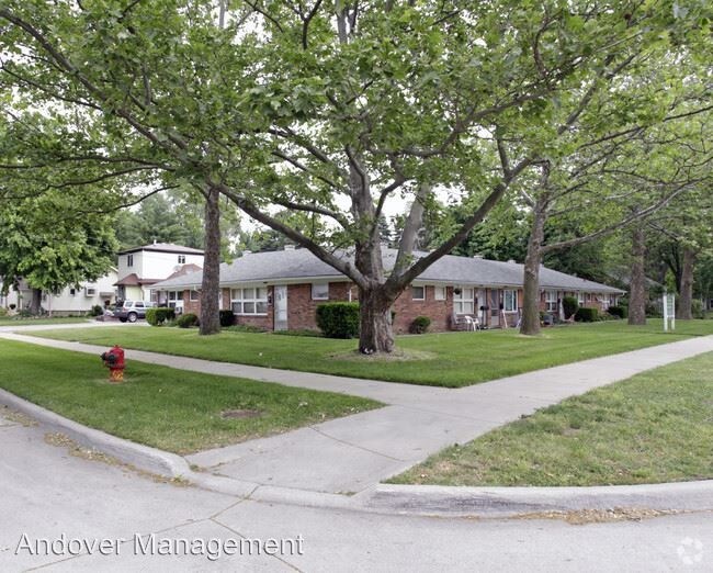 Foto principal - 1305-1315 E Lincoln Ave
