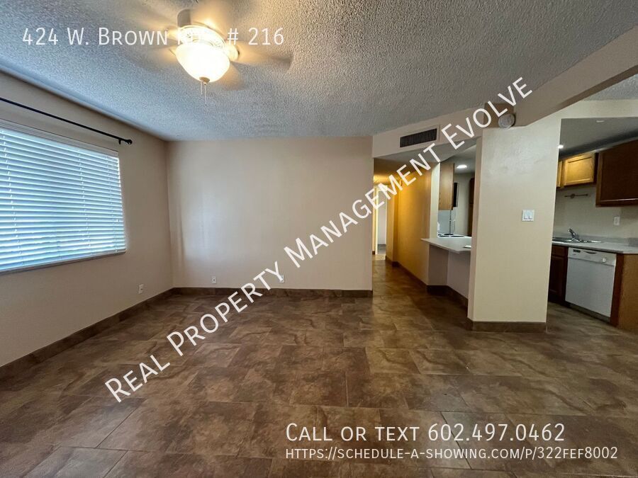Primary Photo - 424 W Brown Rd