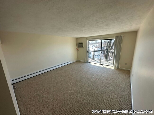 Foto del edificio - 245 Main St