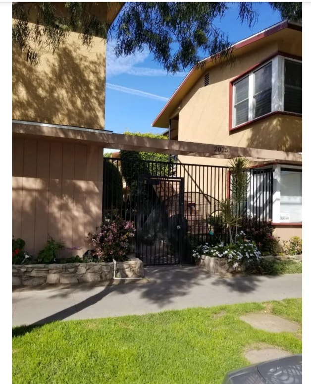 Foto del edificio - 2075 E Appleton St