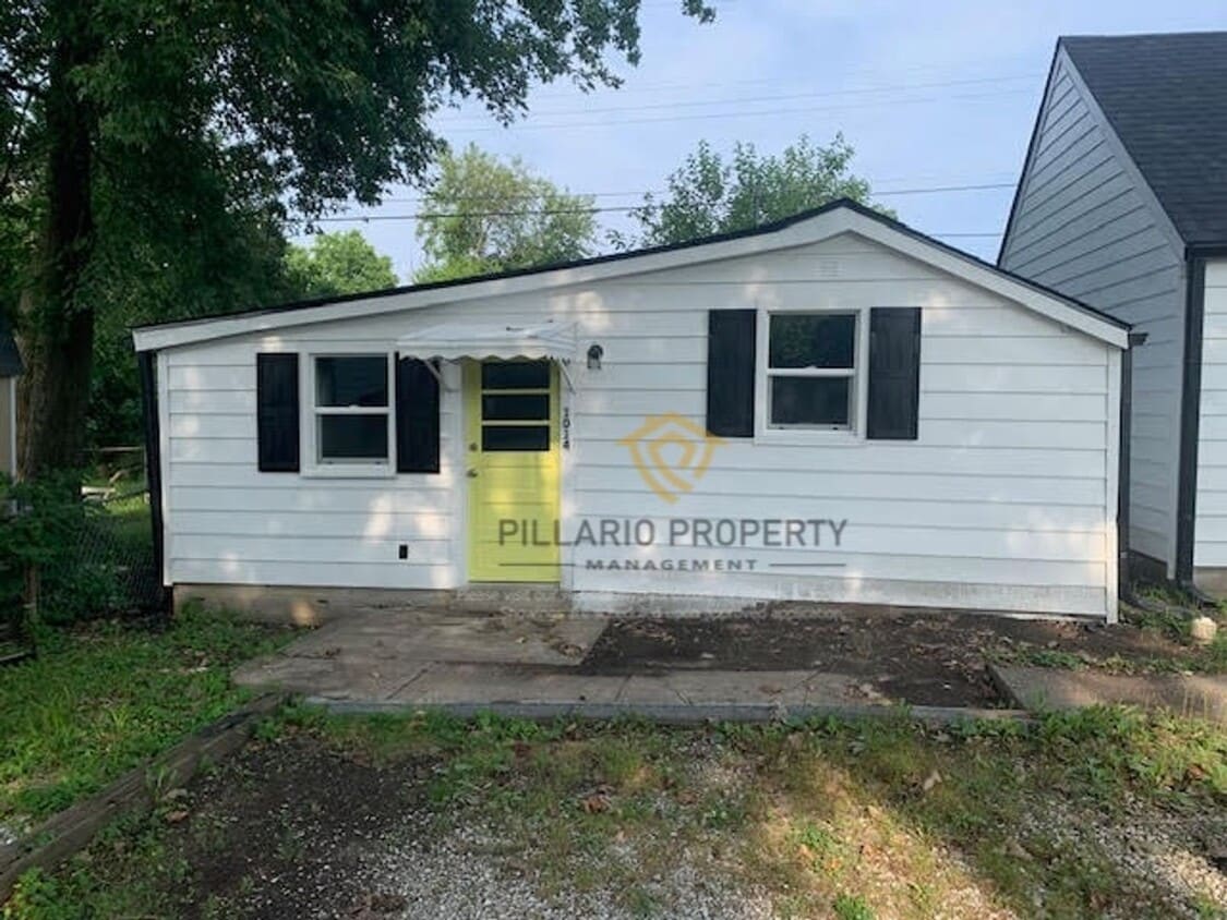 Renovated 2 Bedroom / 1 Bath Home – Move-I... - Renovated 2 Bedroom / 1 Bath Home – Move-I...