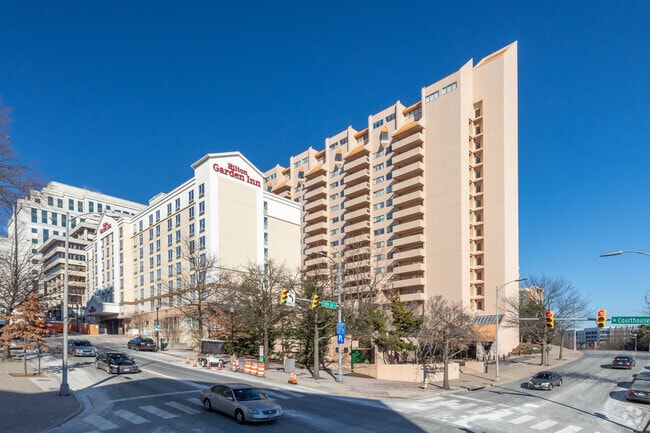 Woodbury Heights Condominium