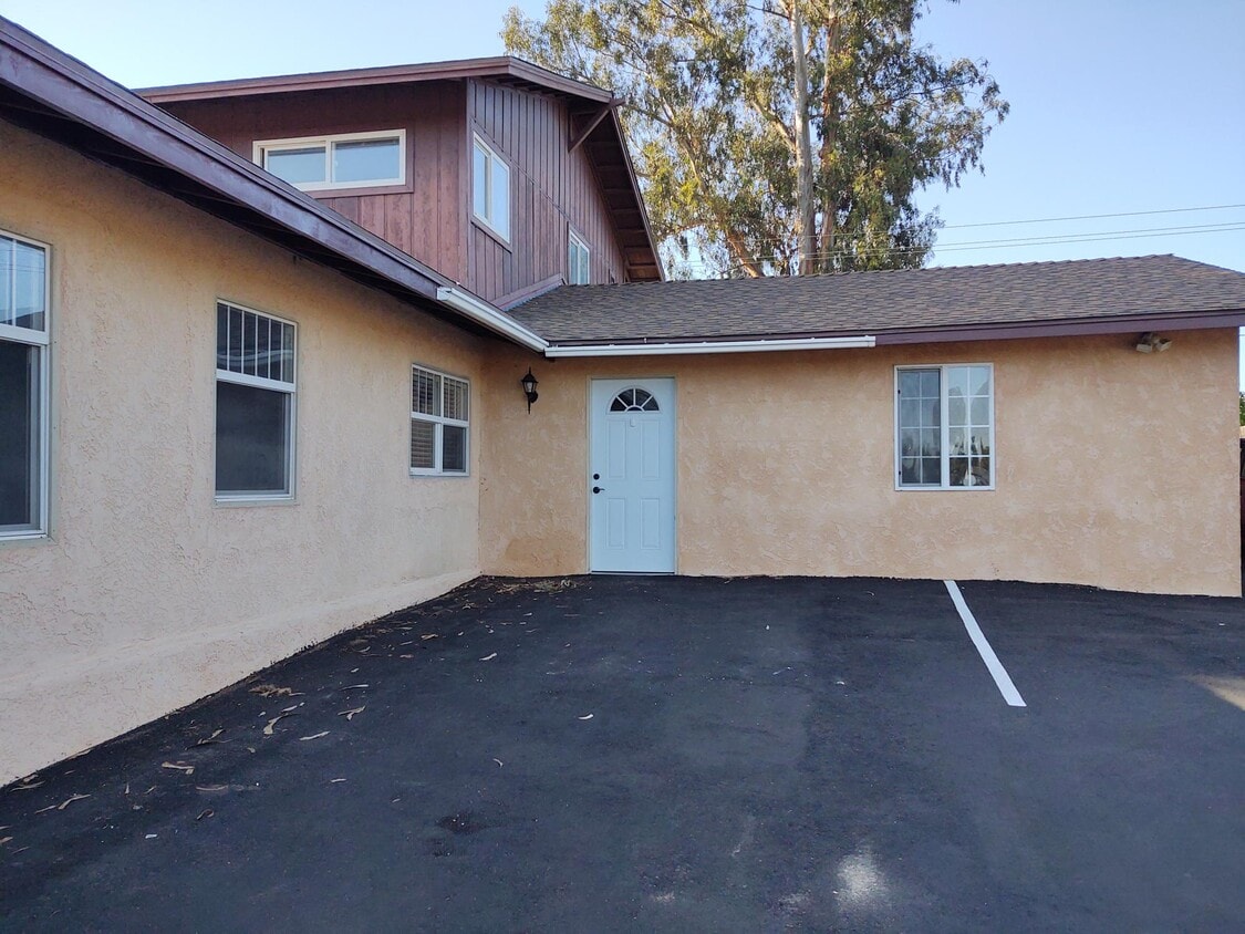 Primary Photo - 750 Pomeroy Rd
