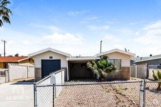 Building Photo - 4794 Beadle St