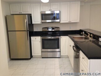 Building Photo - 55 Langdon St