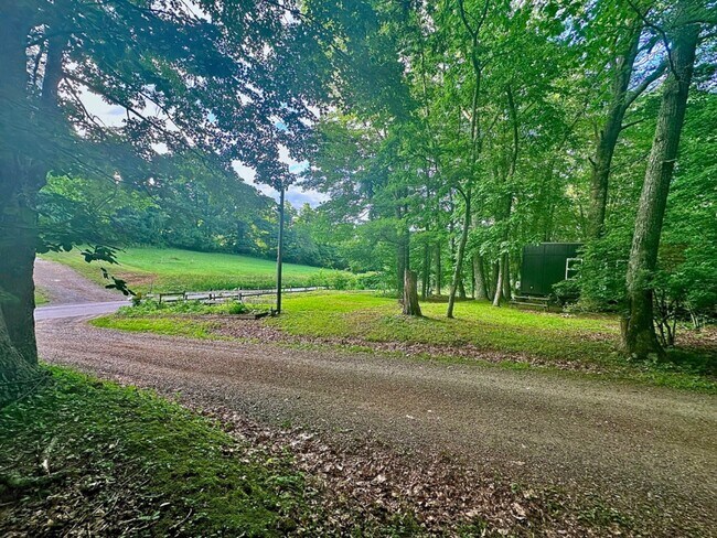 Foto del edificio - 2015 Union School Rd SW