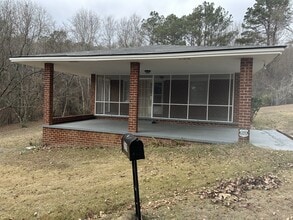 Building Photo - 705 31st Ave