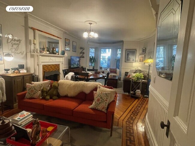 Foto del edificio - 810 Carroll St