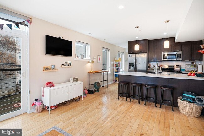 Foto del edificio - 847 N 16th St