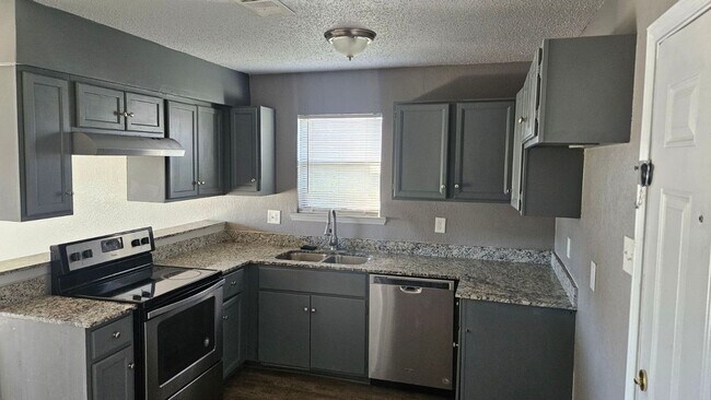 Foto del edificio - 4959-4965 Miller Ave