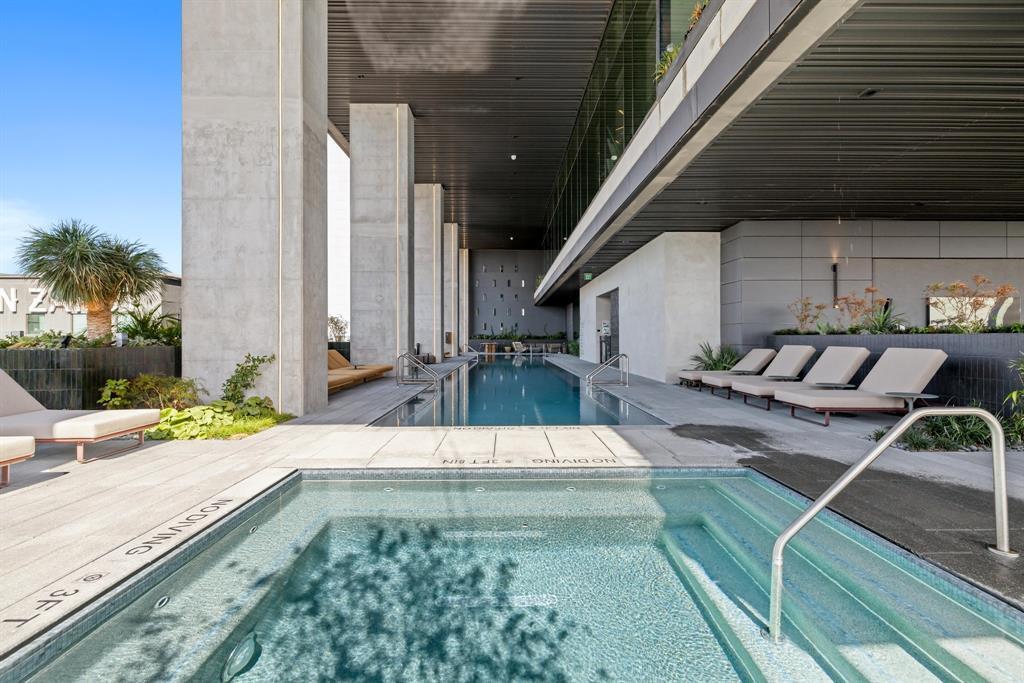 Foto principal - 610 Davis St