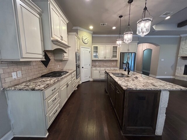 Building Photo - 15623 Shady Brook Ln