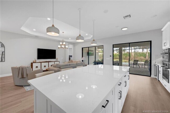 Foto del edificio - 15111 Pescara St