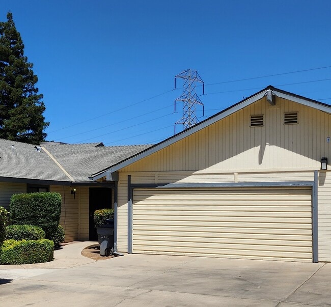 Foto del edificio - 4629 N Charles Ave