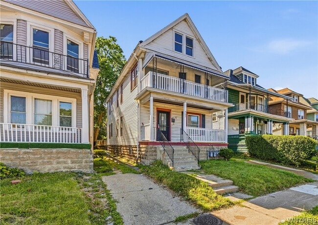 Building Photo - 563 Humboldt Pkwy