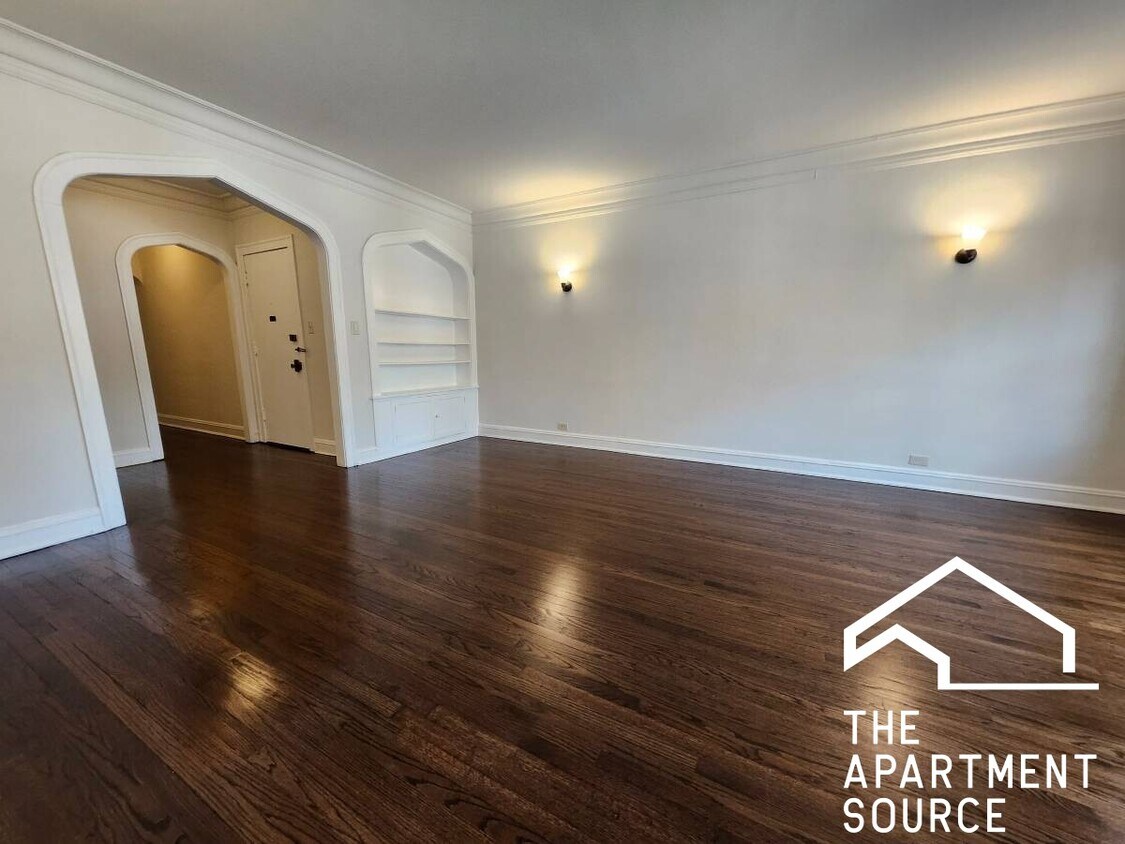 Foto principal - 1159 E 52nd St