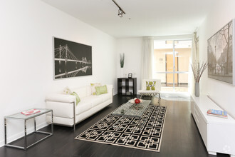 https://www.apartments.com/801-north-los-a... photo'