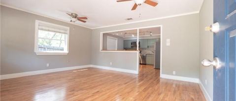 Foto del edificio - 10617 Sunny Ln