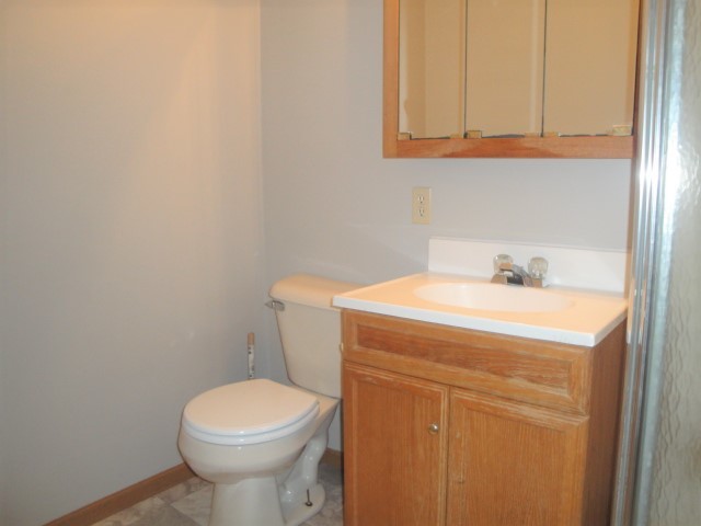 Building Photo - 406 N Owens Dr