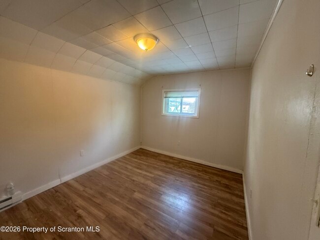 Foto del edificio - 2030-2032 Washburn St