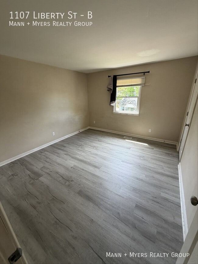 Building Photo - 1107 Liberty St