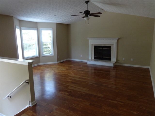 Building Photo - 2631 Abbotts Glen Drive