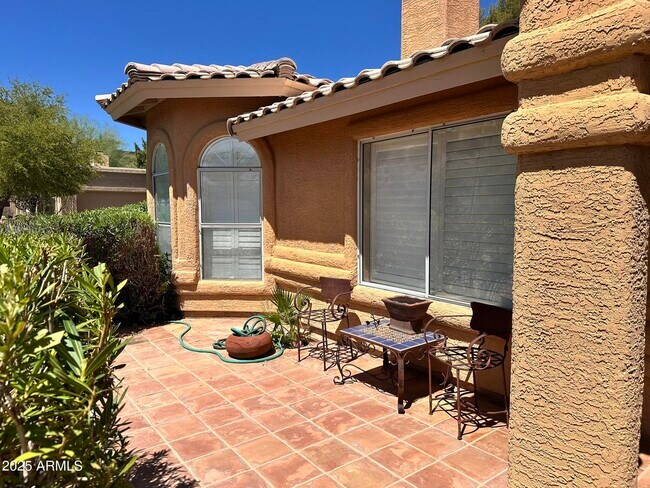 Foto del edificio - 16040 N Boulder Dr