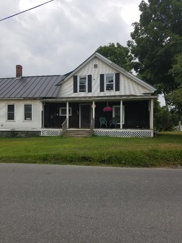 Building Photo - 12 Davis Ave