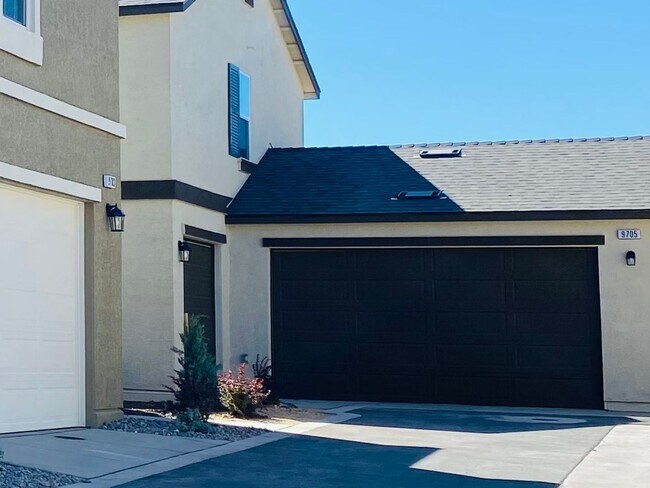 Building Photo - 9705 Fishermans Reef Way, Reno, NV 89506