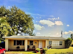 Building Photo - 16321 NW 18th Ave