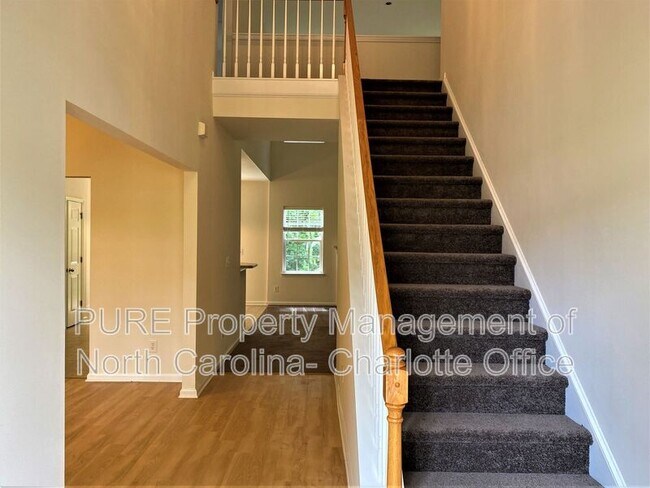Building Photo - 1239 Brecken Court
