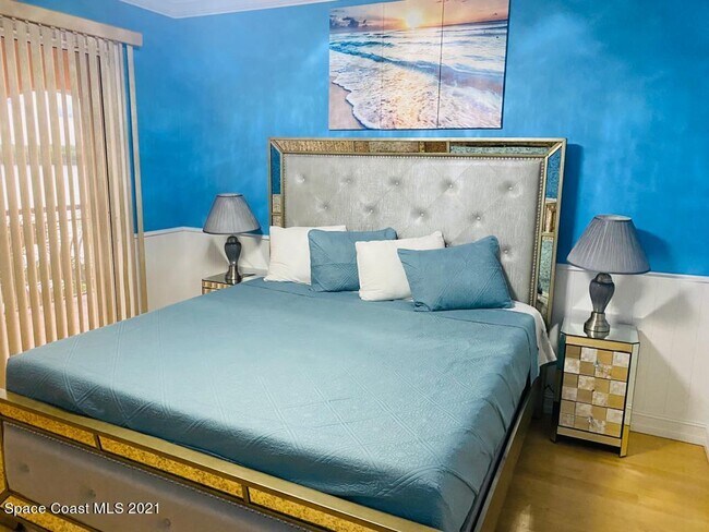 Foto del edificio - 7 Cove View Ct