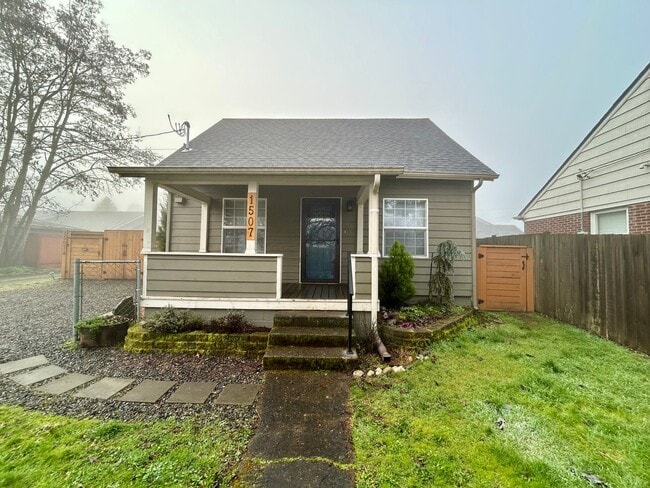 Building Photo - VA-HAL01